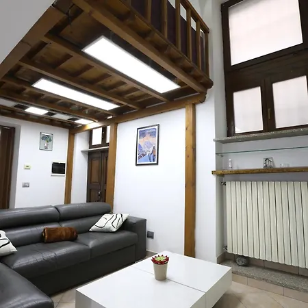 Apartamento Loft Piazza Cavour *