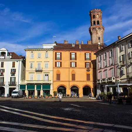 Loft Piazza Cavour * Vercelli